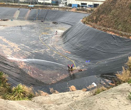 衡南废水池清理